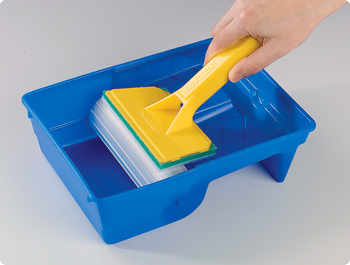 Loading Padco 2807 Paint Pad Tray